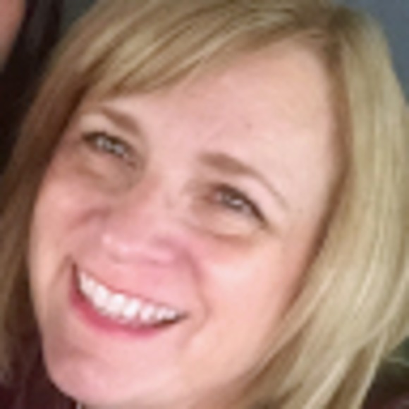 Meet your Posher, Marcia - Picture 1 of 1